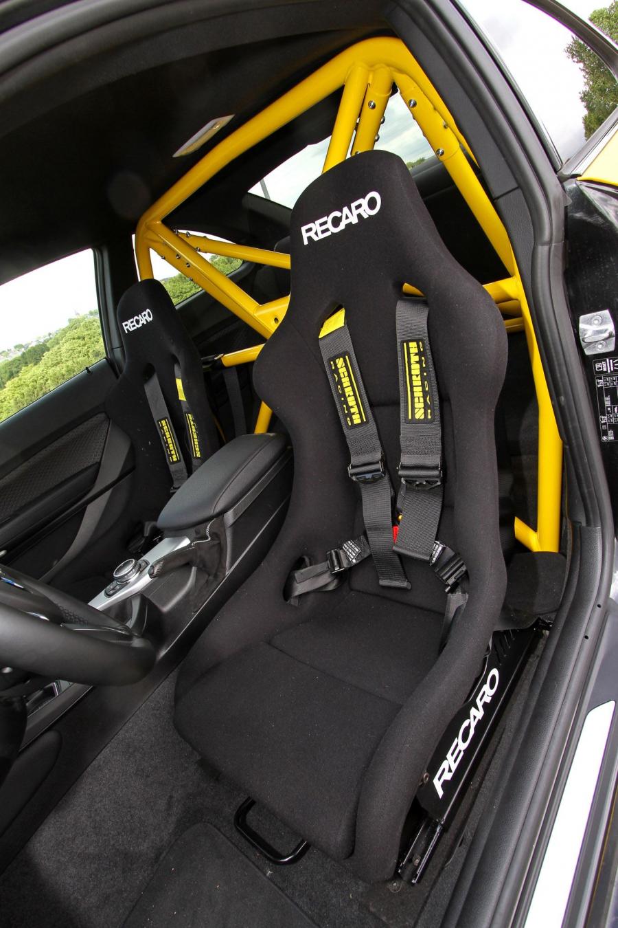  BMW MH2 Clubsport by Manhart Racing 2014 года  (фото 6 из 14)